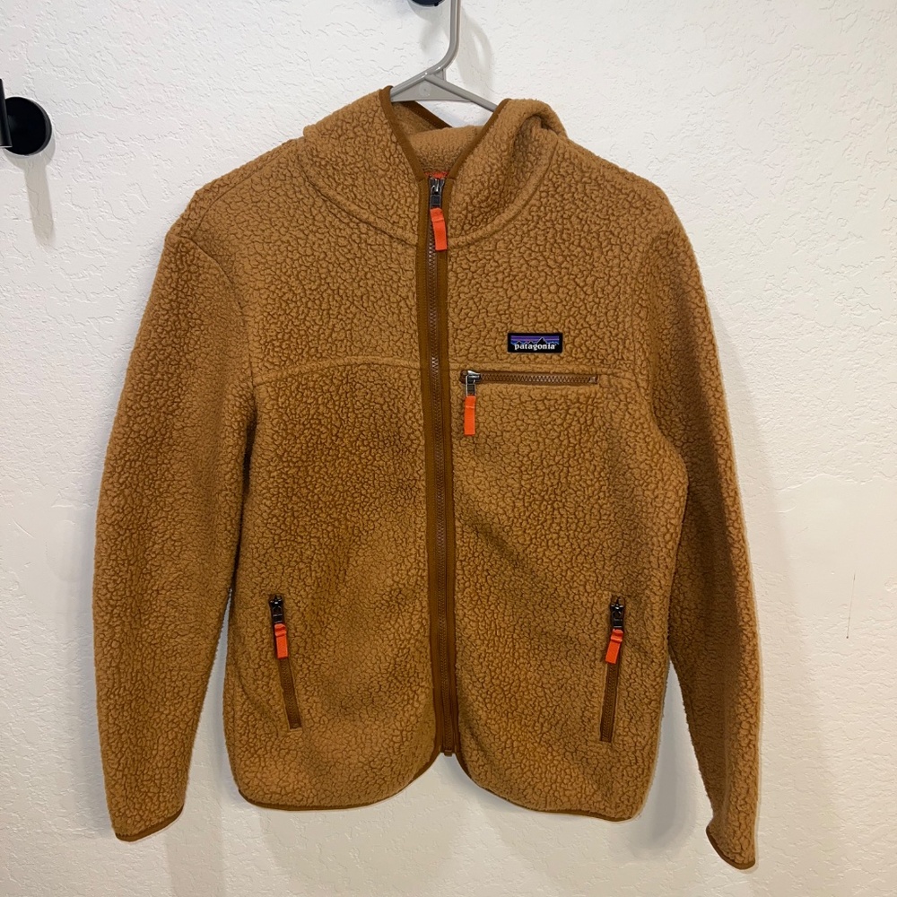 Patagonia Teddy Jacket in Caramel Brown with Orange Accents - Picture 2 of 4